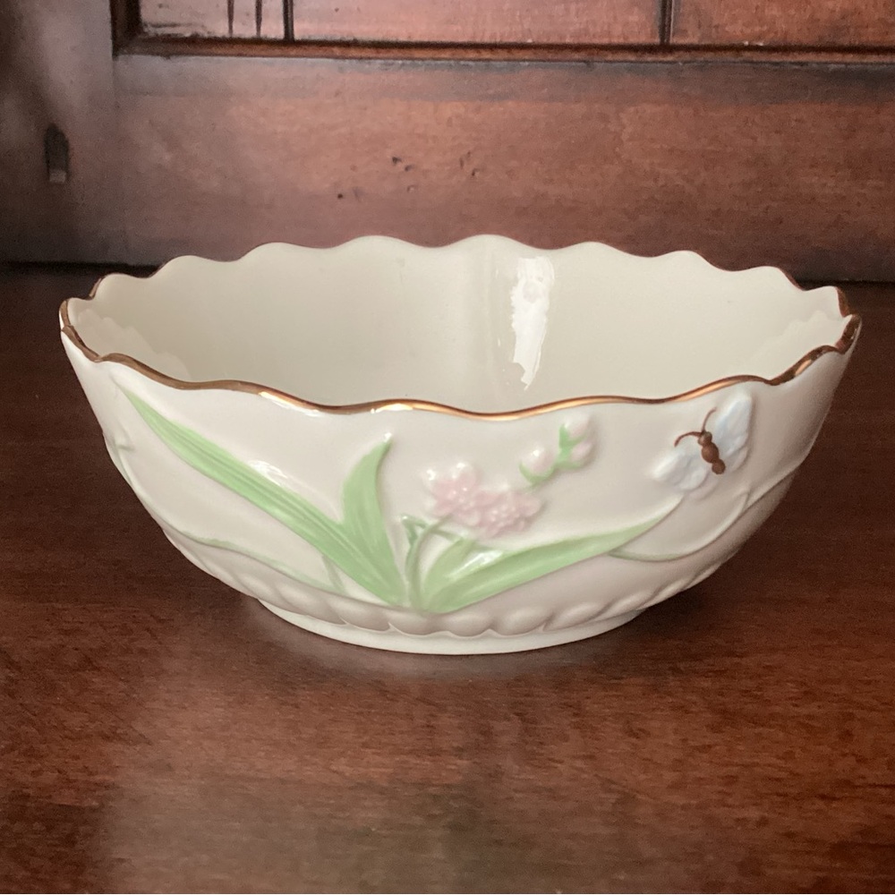 LENOX FINE CHINA BUTTERFLY 4” BOWL EMBOSSED MEADOW FLOWERS WITH GOLD TRIM